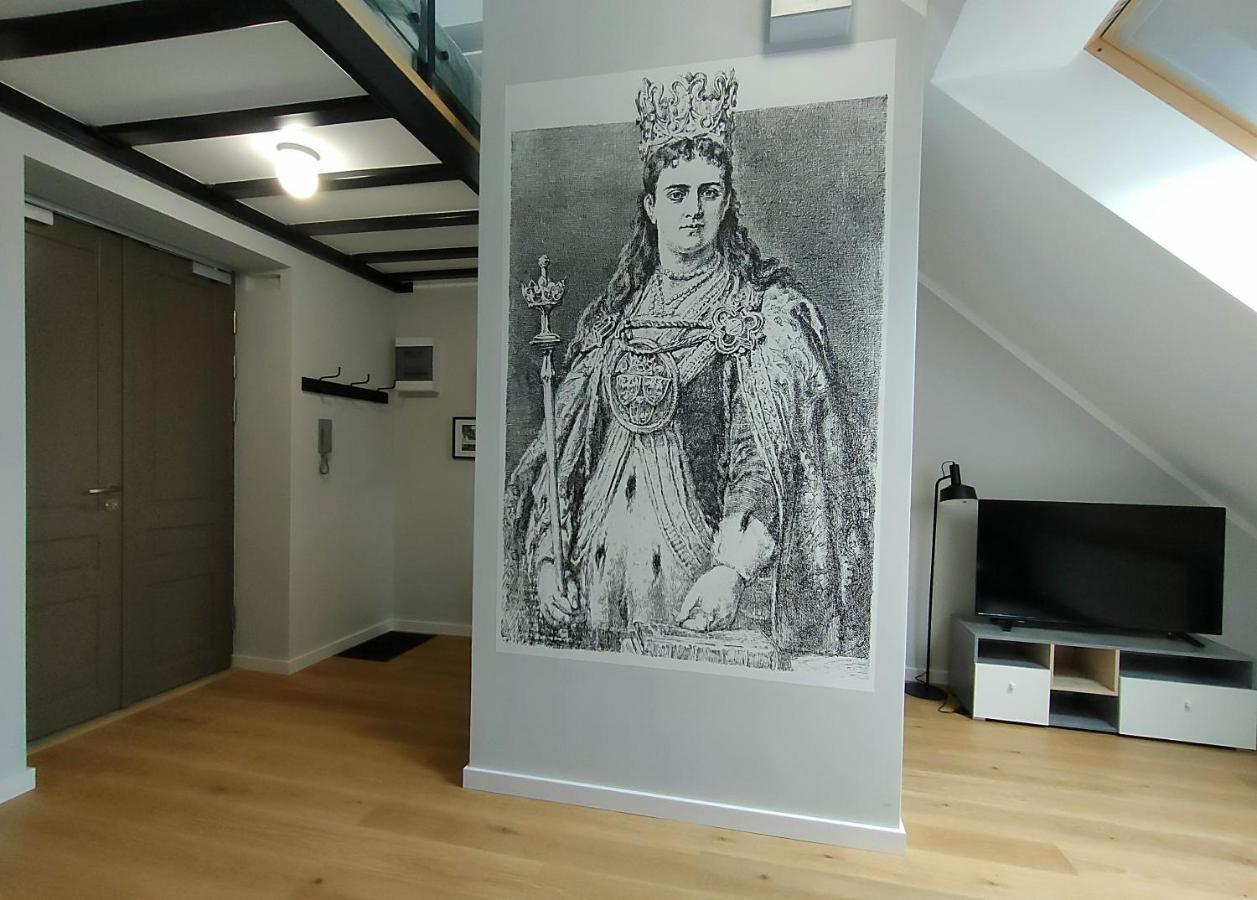 Hugo Vip Apartments Красков Екстериор снимка