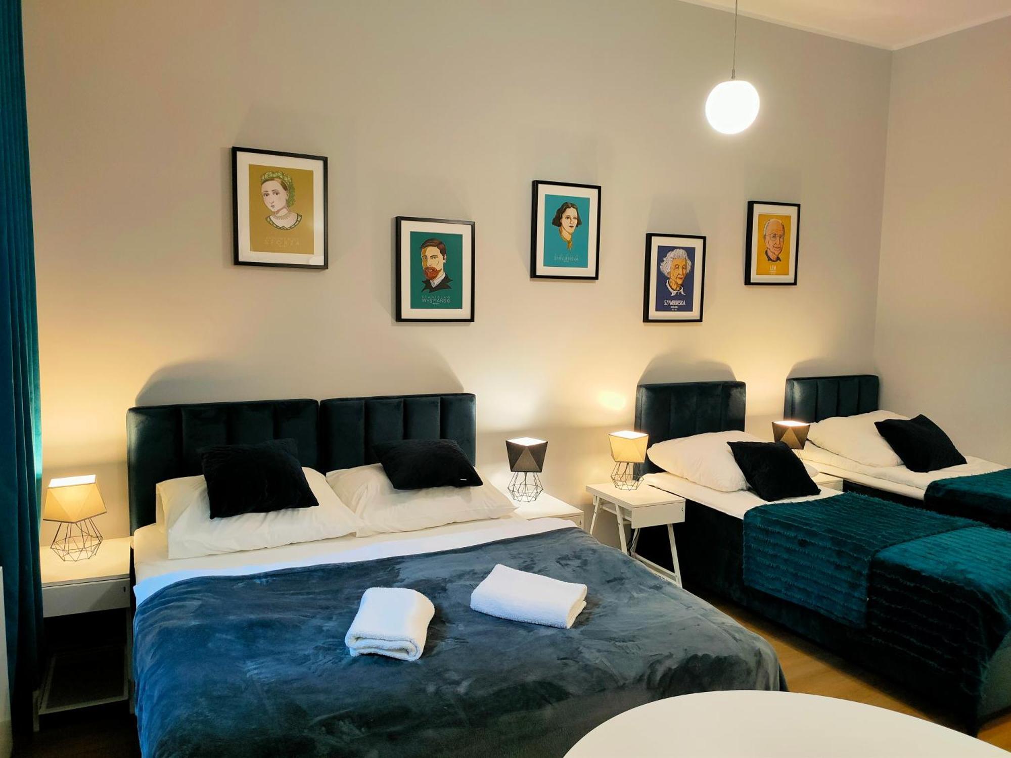 Hugo Vip Apartments Красков Екстериор снимка